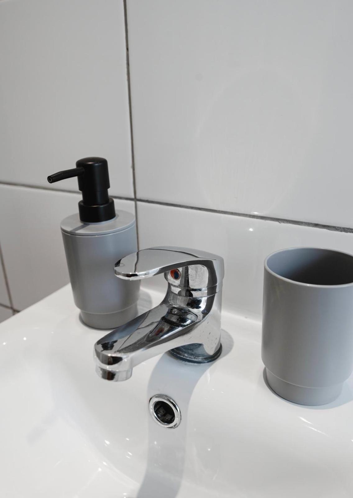 Cosy Ensuite Bedroom I 5Min Walk From Bramall Lane Stadium Sheffield Exteriör bild